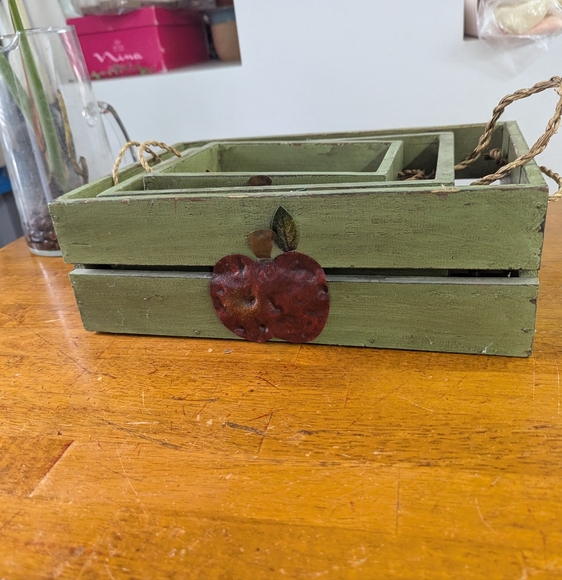 Adorable 3pc Apple Green Wooden Crates With Handles - Picture 13 of 13